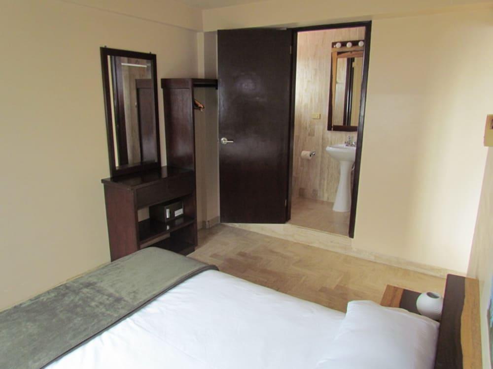 "5Th Av" Sol Del Caribe Apart Hotel (Adults Only) Playa del Carmen Kültér fotó